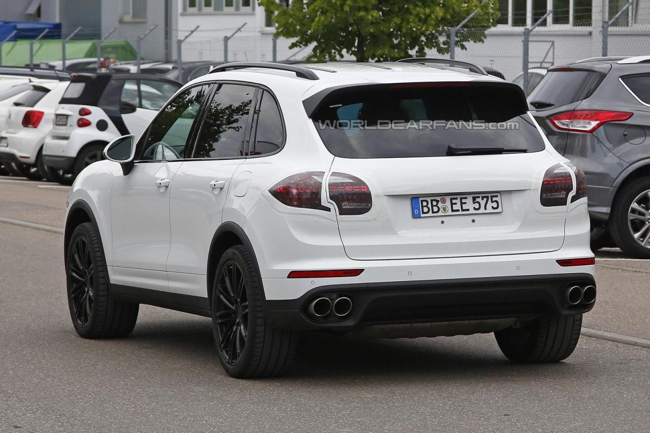 Porsche-Cayenne-2