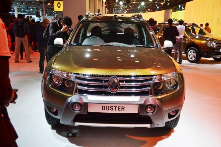 Renault Duster Adventure RxL 110 BHP Front