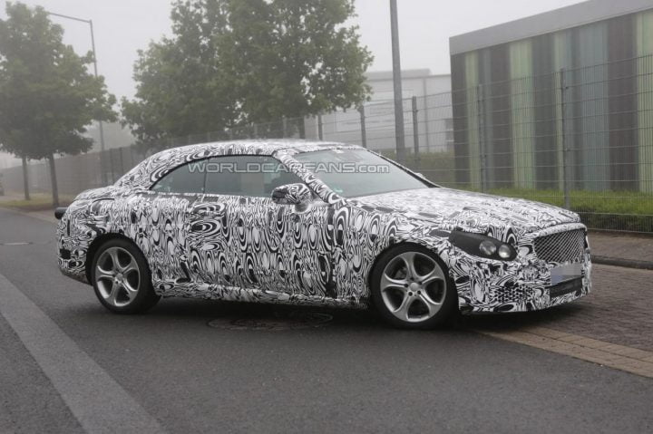 Mercedes-Benz C-Class Cabriolet Spy Shot Front Right Quarter