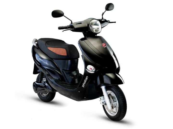 Hero Photon Electric Scooter Front Right Quarter