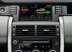 2015 Land Rover Discovery Sport Interior Infotainment Screen
