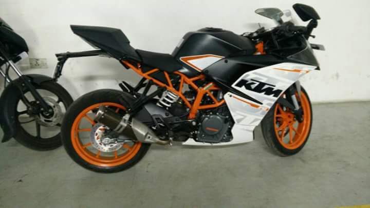 2016-KTM-RC390-india-spy-pics-side