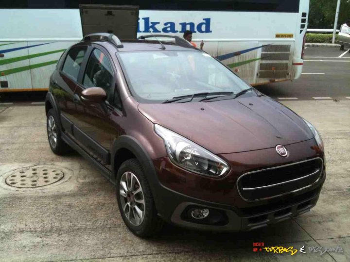 Fiat Avventura Bronze Tan Paint Front Right Quarter