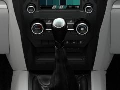 Mahindra Scorpio Facelift Interior Gearshift