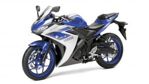 2015-Yamaha-YZF-R320-EU-Race-Blu-Studio-007