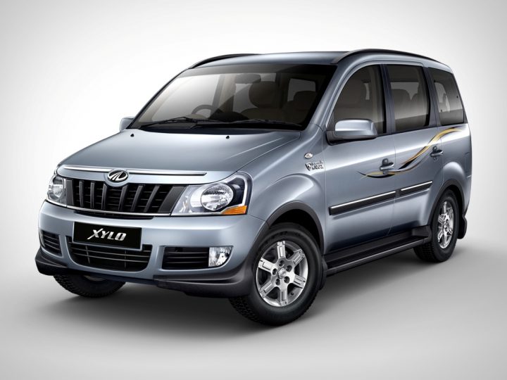 New Mahindra U321 MPV