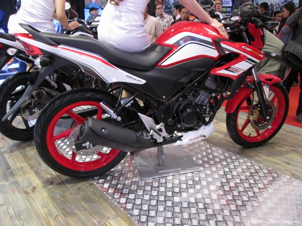 honda cb 150r 2014