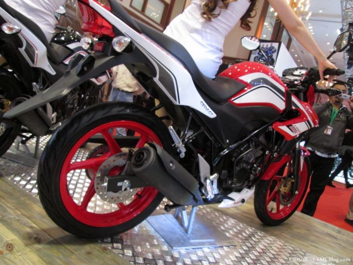 New cb150r facelift 005