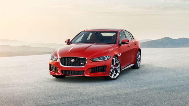 Jaguar XE-3