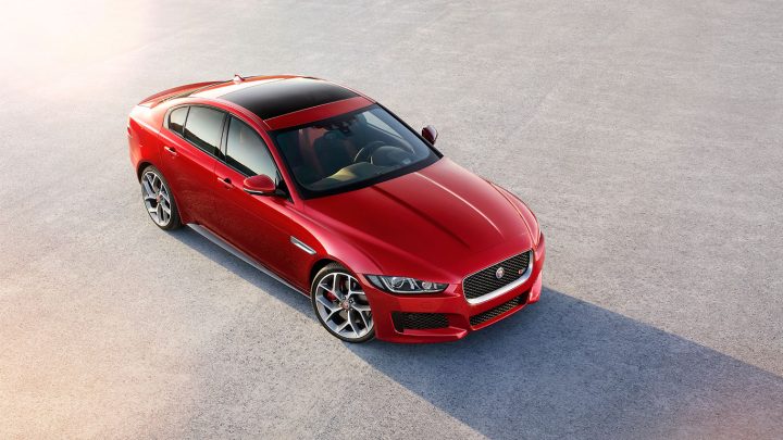 Jaguar XE-4