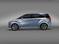 Hyundai MPV India Based on Hexa Space Concept - Side Profile