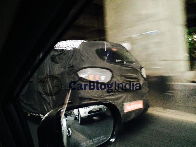 mahindra-s101-spy-picture-rear-4