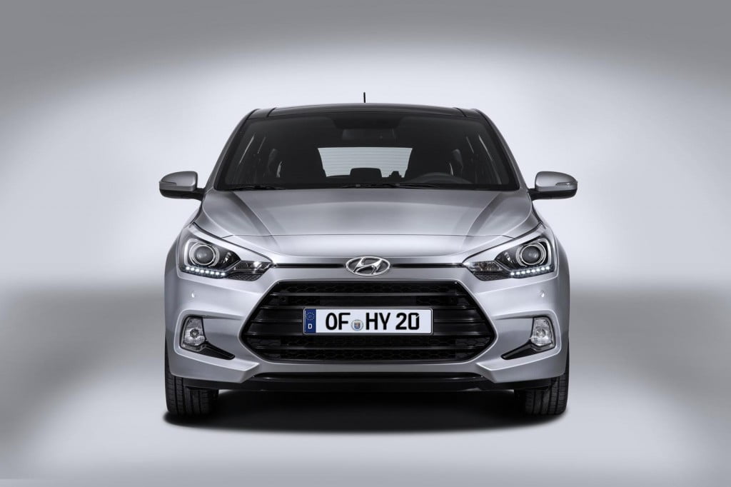 New hyundai i20 coupe front Car Blog India the I20 Coupe Gets a Highly Revised Front Fascia