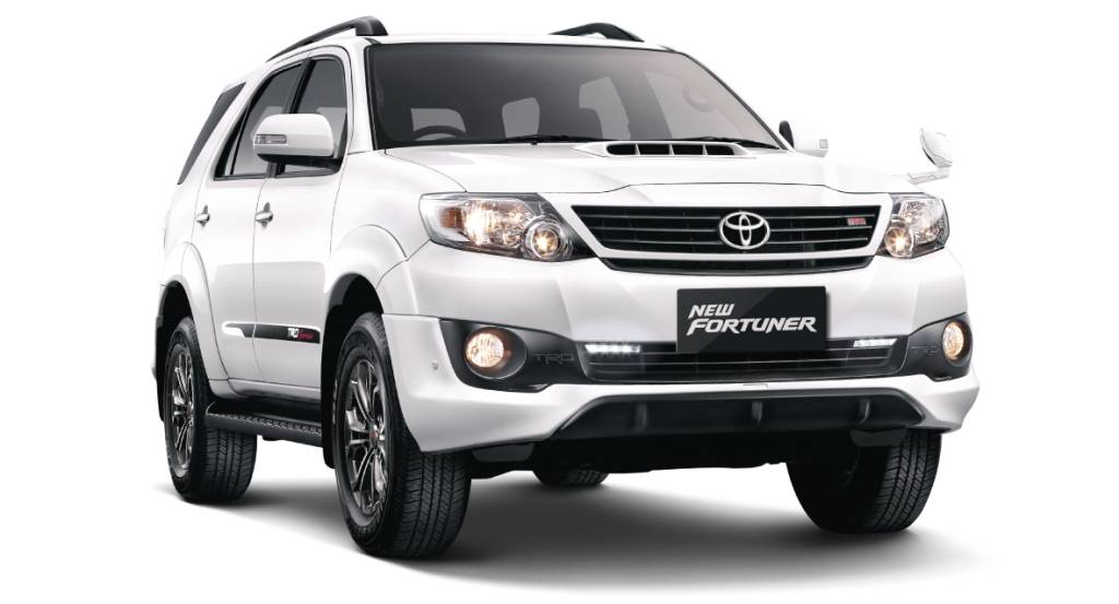 Toyota-fortuner-2.5-trd-sportivo-front - CarBlogIndia