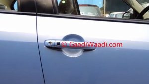 2015-Model-Maruti-Dzire-facelift-ZDi-door-handle