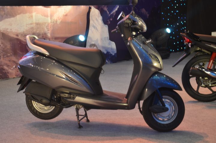 Honda Combi Brake System Made its debut on the 2009 Honda Activa 