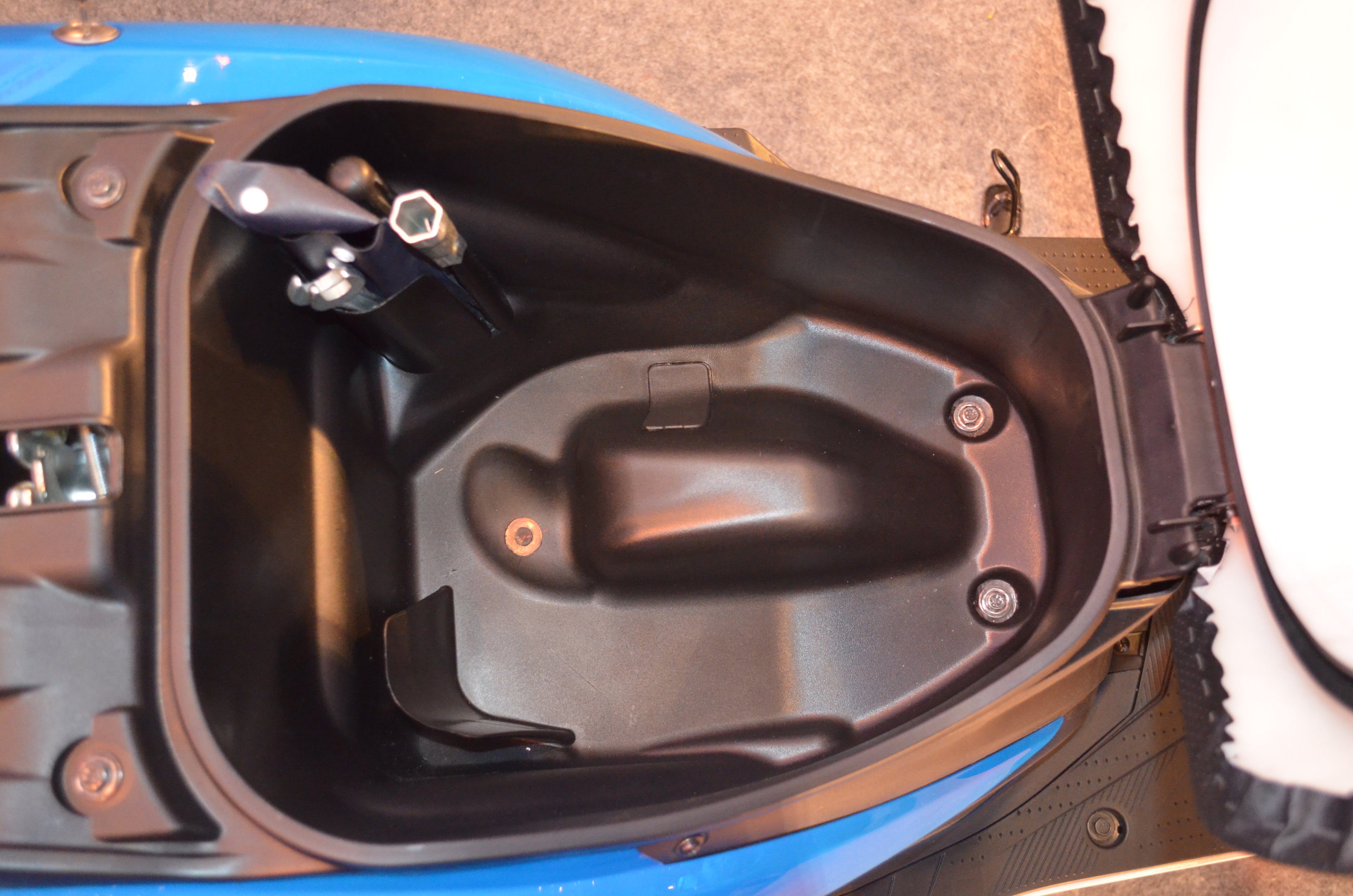 2015 Honda Dio Storage Compartment CarBlogIndia