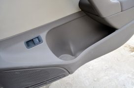 skoda-rapid-bottle-holder