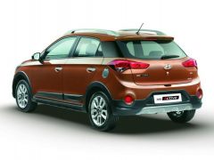 2015-hyundai-i20-active-crossover-rear-angle