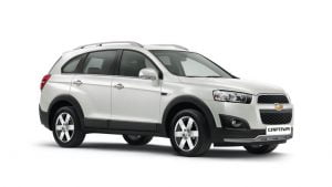 2015-model-chevrolet-captiva-pics-front-quarter