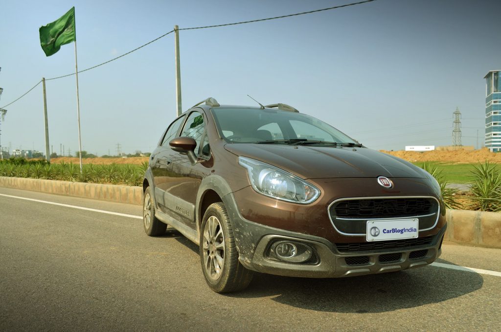 Fiat-Avventura-Test-Drive-Review-Pics-12