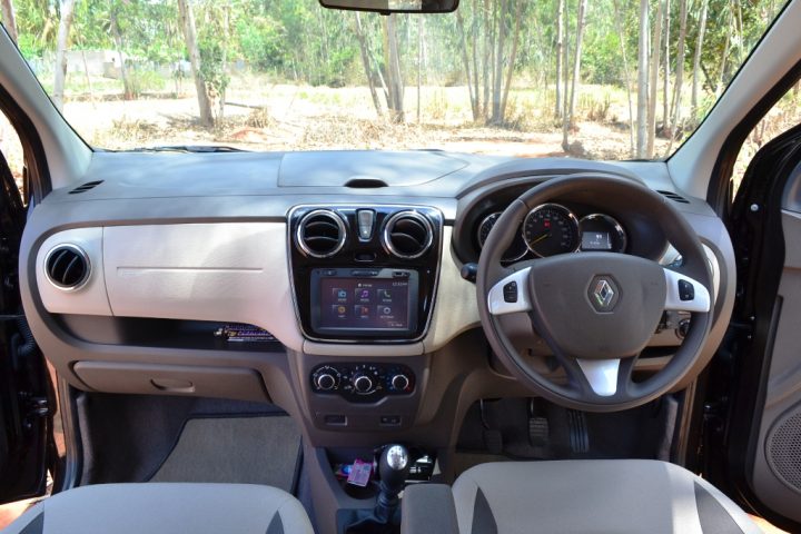 Renault Lodgy Review By Car Blog India (7)