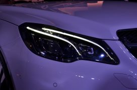 mercedes-e-400-cabriolet-headlamp