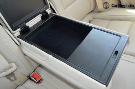 skoda-superb-diesel-automatic-review-india-pics-armrest