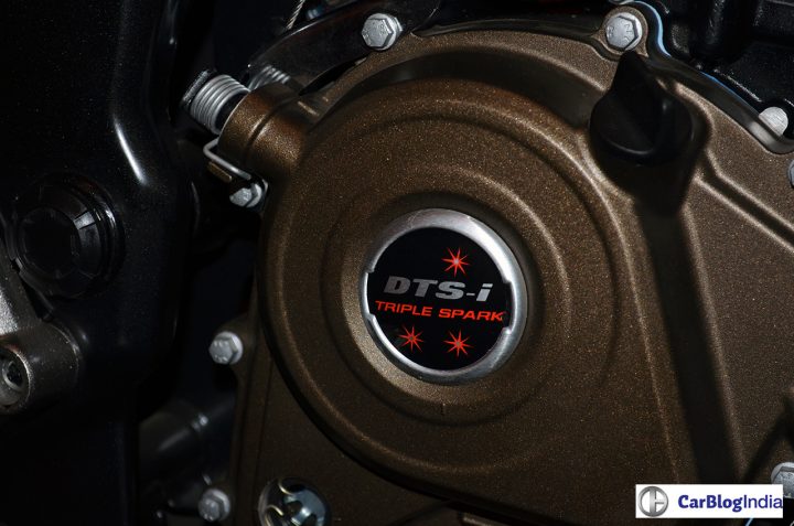 bajaj-pulsar-150-as-pics-engine