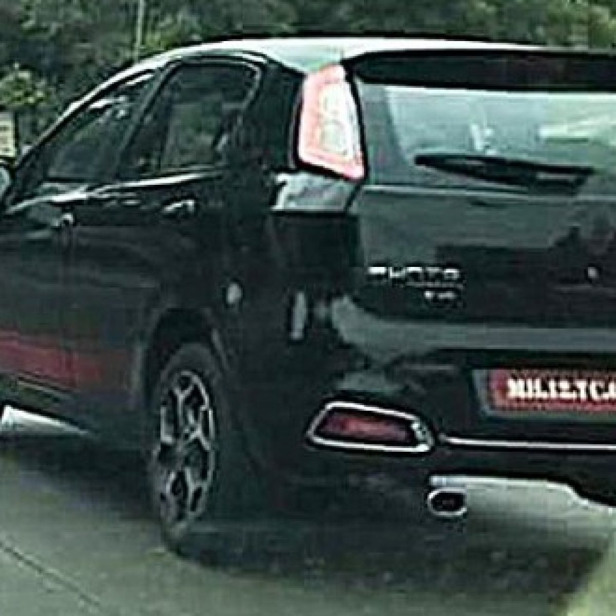 Fiat Punto Evo 1 4 T Jet India