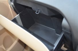 ford-figo-aspire-pics-glove-compartment