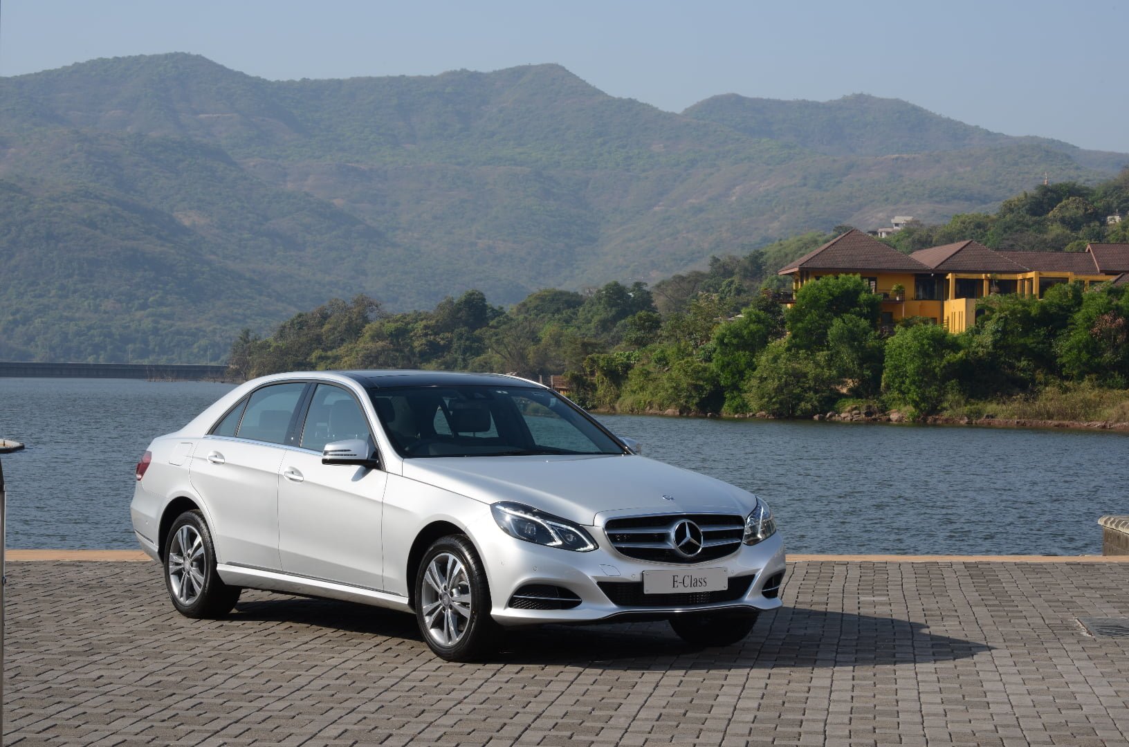 2016 Mercedes E Class_4