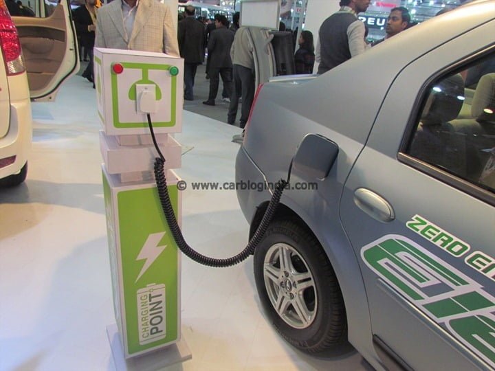 Mahindra Verito Electric auto expo