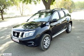 Nissan terrano petrol review images black front angle