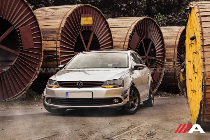 modified cars in india - Volkswagen Jetta custom 7