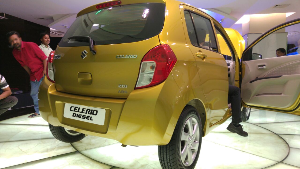 Maruti celerio zdi pics rear angle