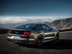 Ford-Mustang_GT_2015_India_Launch-2