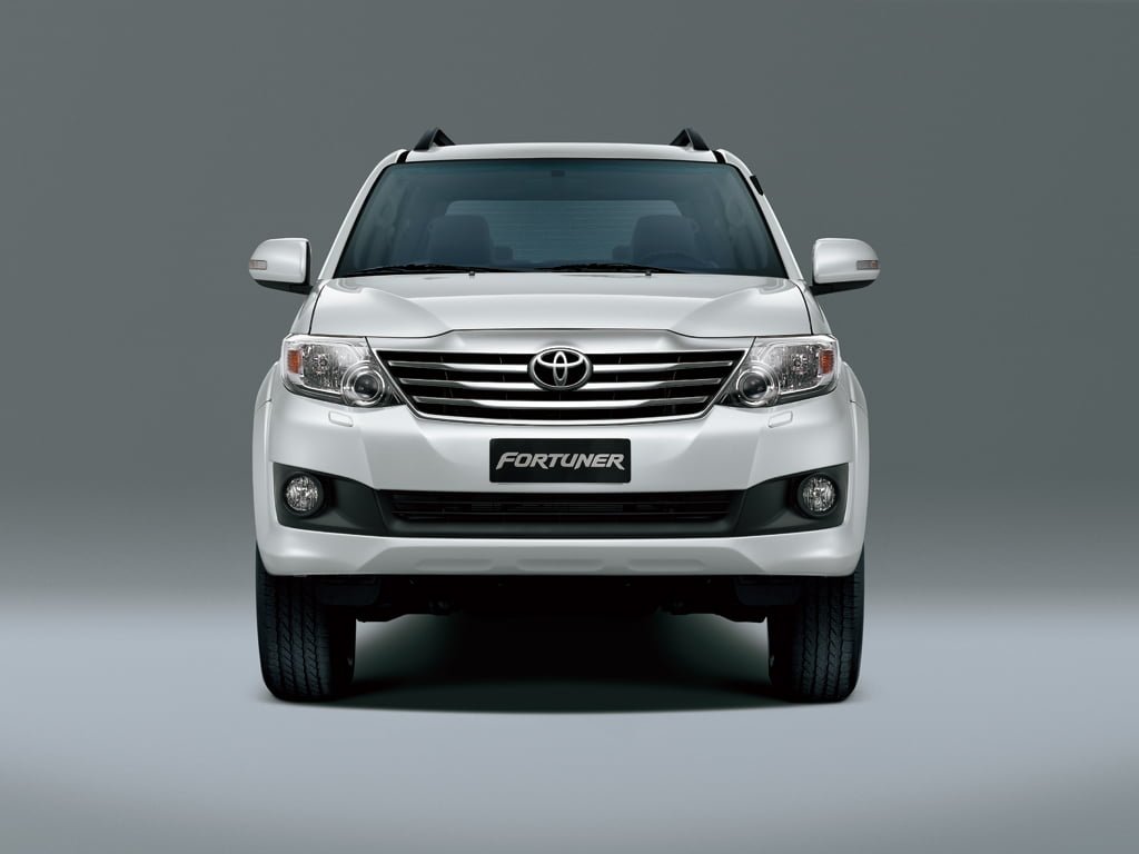 TOYOTA Fortuner current gen