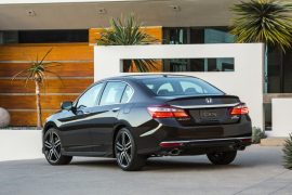 honda-accord-2016-india-facelift-rear