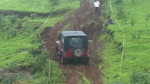 mahindra-thar-facelift-red-8