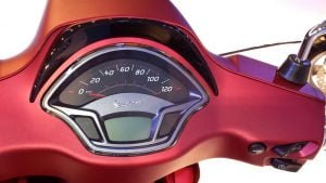 vespa-sxl-pics-red-speedo-console