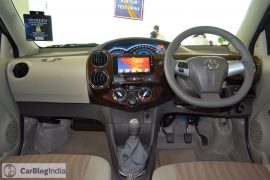 2015-toyota-etios-xclusive-limited-edition-dashboard-pics-0008