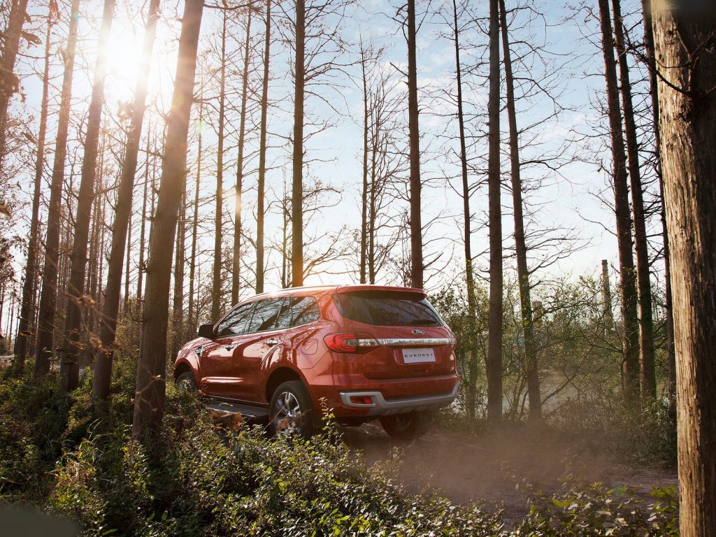 Ford Endeavour Gets Massive Price Hike Car Blog India Ford endeavour gets massive price hike car blog india