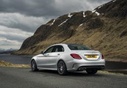 Mercedes-Benz-C63_AMG-sedan-india-launch-8