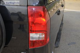 mahindra-tuv300-test-drive-review-black-tail-light