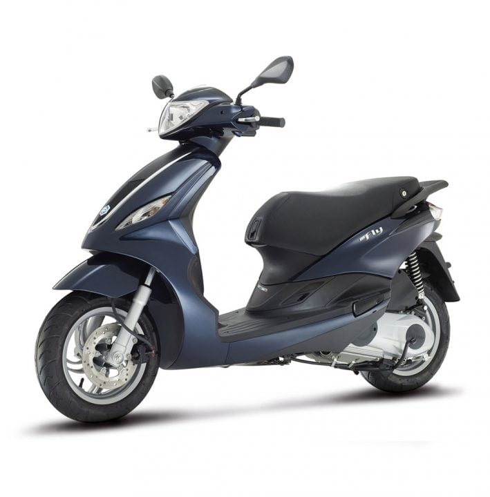 piaggio-fly-125cc-scooter-india