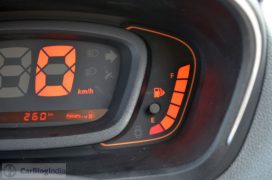 renault-kwid-test-drive-review-red-rxt- (88)