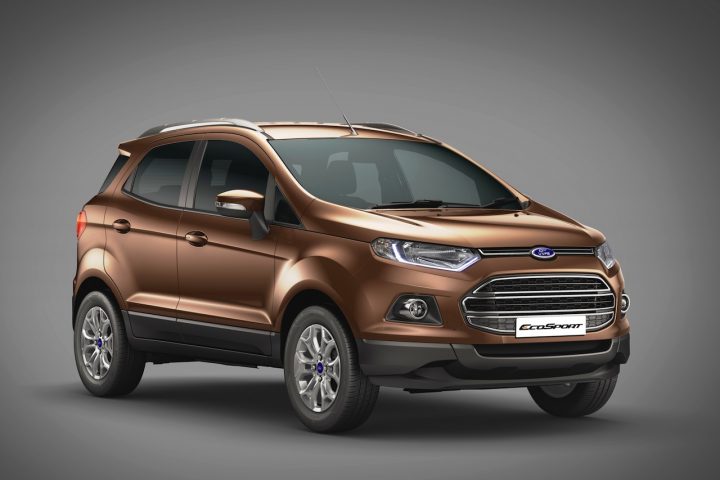 2015 ford ecosport official pics front angle