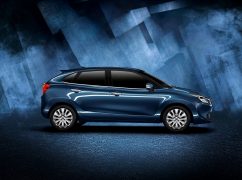 2015-new-maruti-baleno-india-blue-side