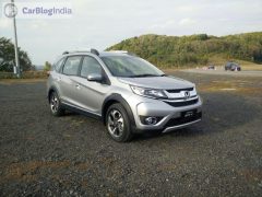 Honda br v brio based suv front angle 2